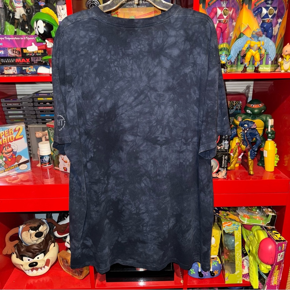 The Mountain x UCONN Huskies tie-dye shirt - Picture 2 of 6